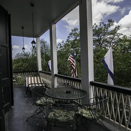 Rathbone Mansions New Orleans-3